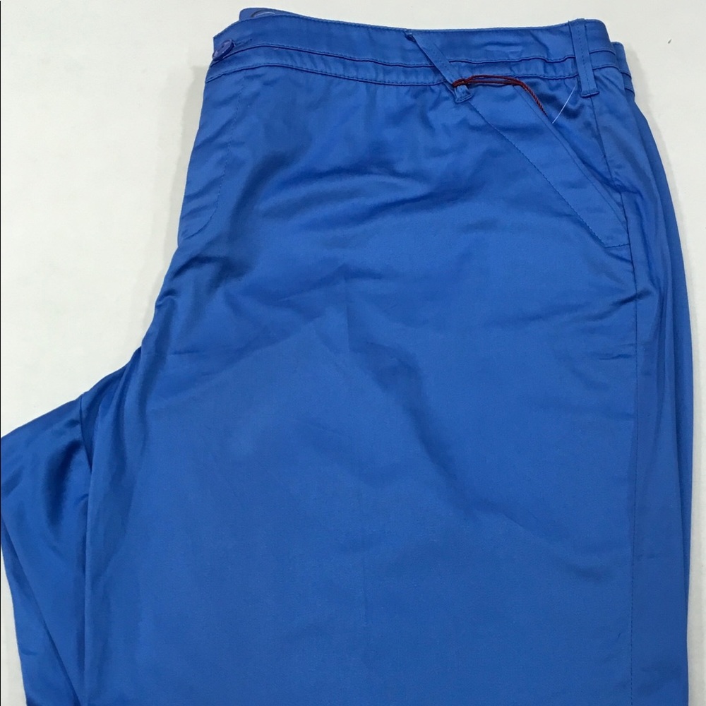 Women’s Intro Jonathan Ross Bermuda Shorts 24W   7